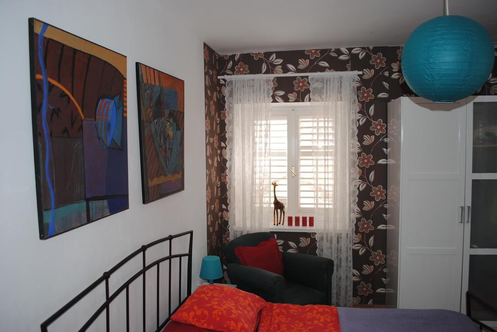 Apartment Optimist Макарска Номер фото